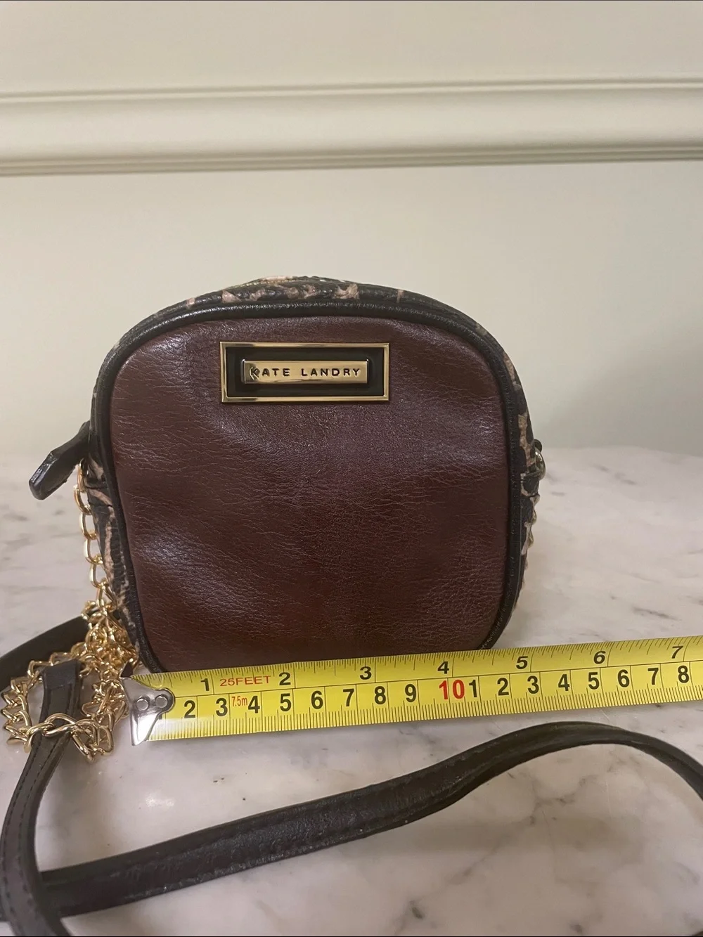 Kate Landry compact kate